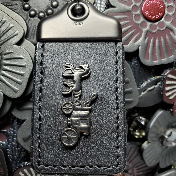 ** SOLD ** Coach 1941 Rogue 25 W Crystal Tea Rose - Picture 5 of 7